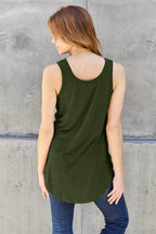 Basic Bae Full Size Round Neck Curved Hem Tank - Delanoir