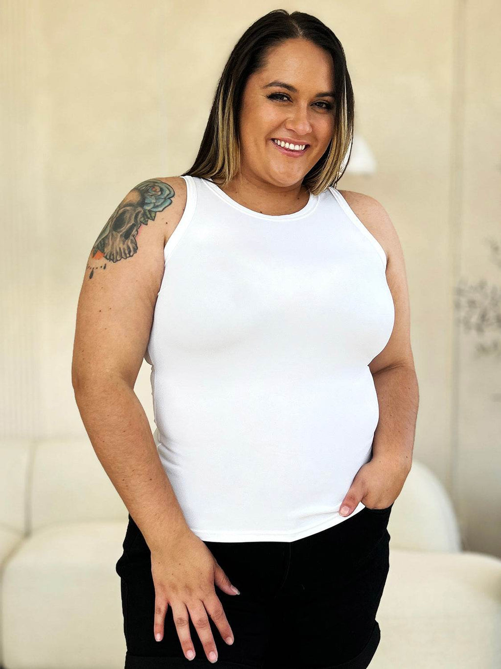 Basic Bae Full Size Round Neck Slim Tank - Delanoir