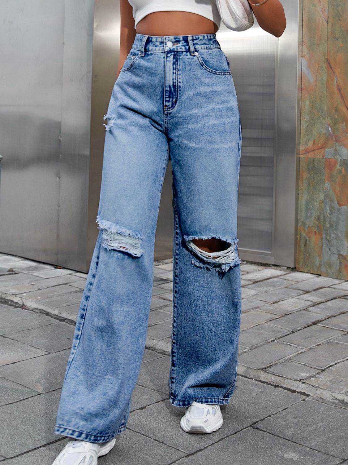 Distressed Wide Leg Jeans with Pockets - Delanoir