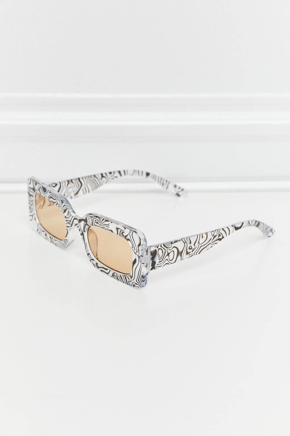 Tortoiseshell Rectangle Polycarbonate Sunglasses - Delanoir