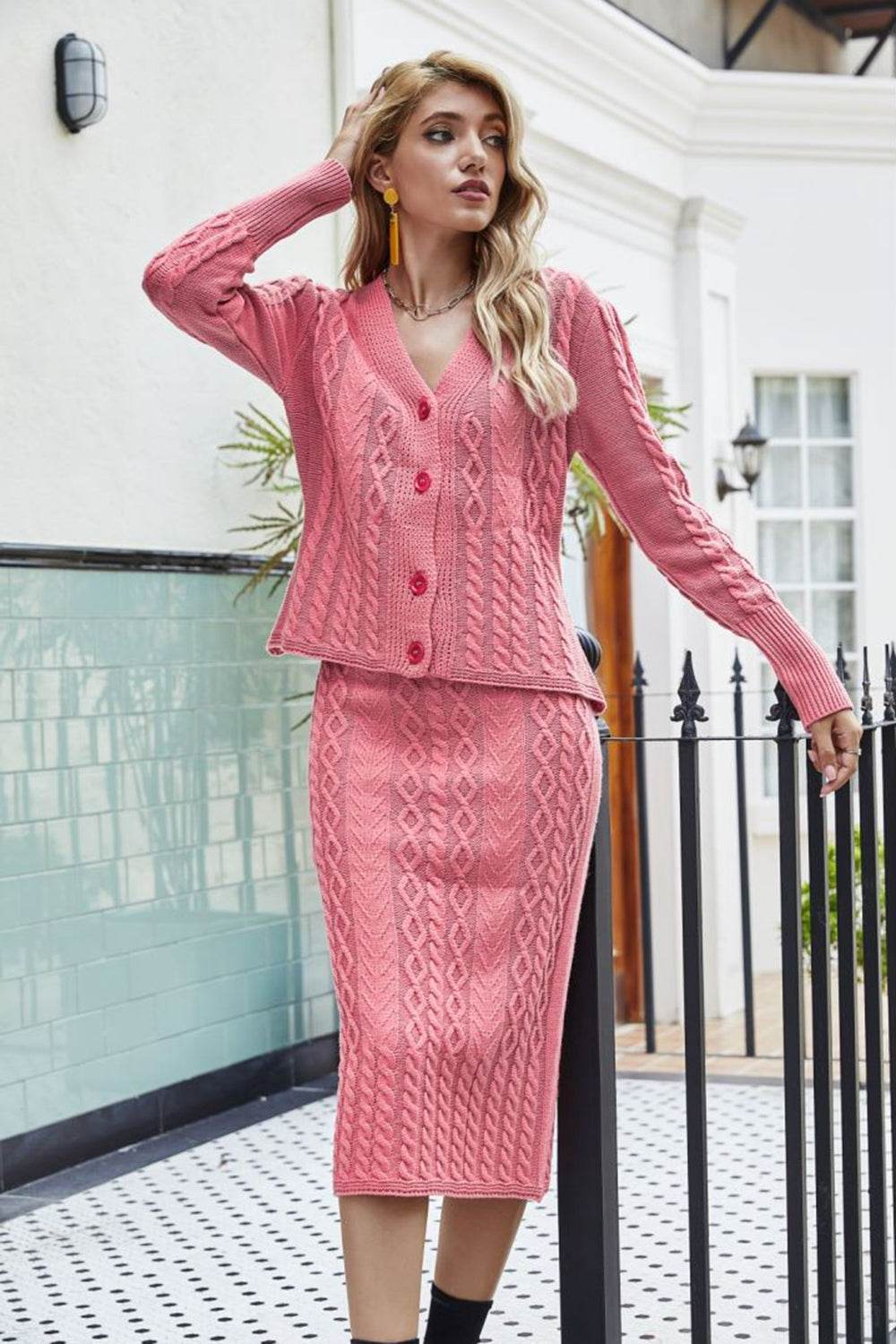 Mixed Knit V-Neck Cardigan and Knit Skirt Set - Delanoir