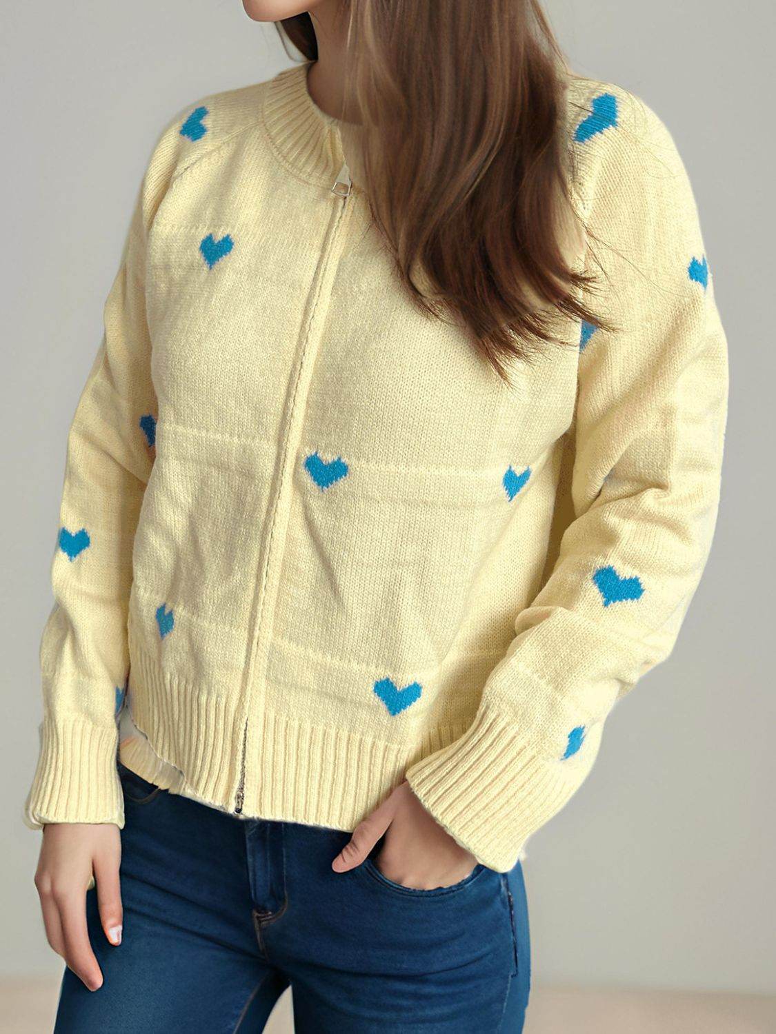Heart Round Neck Zip Up Cardigan - Delanoir