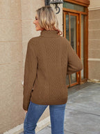 Cable-Knit Mock Neck Sweater - Delanoir