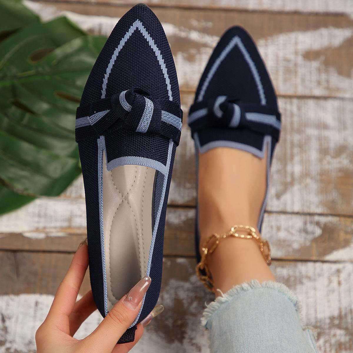 Bow Contrast Trim Point Toe Loafers - Delanoir