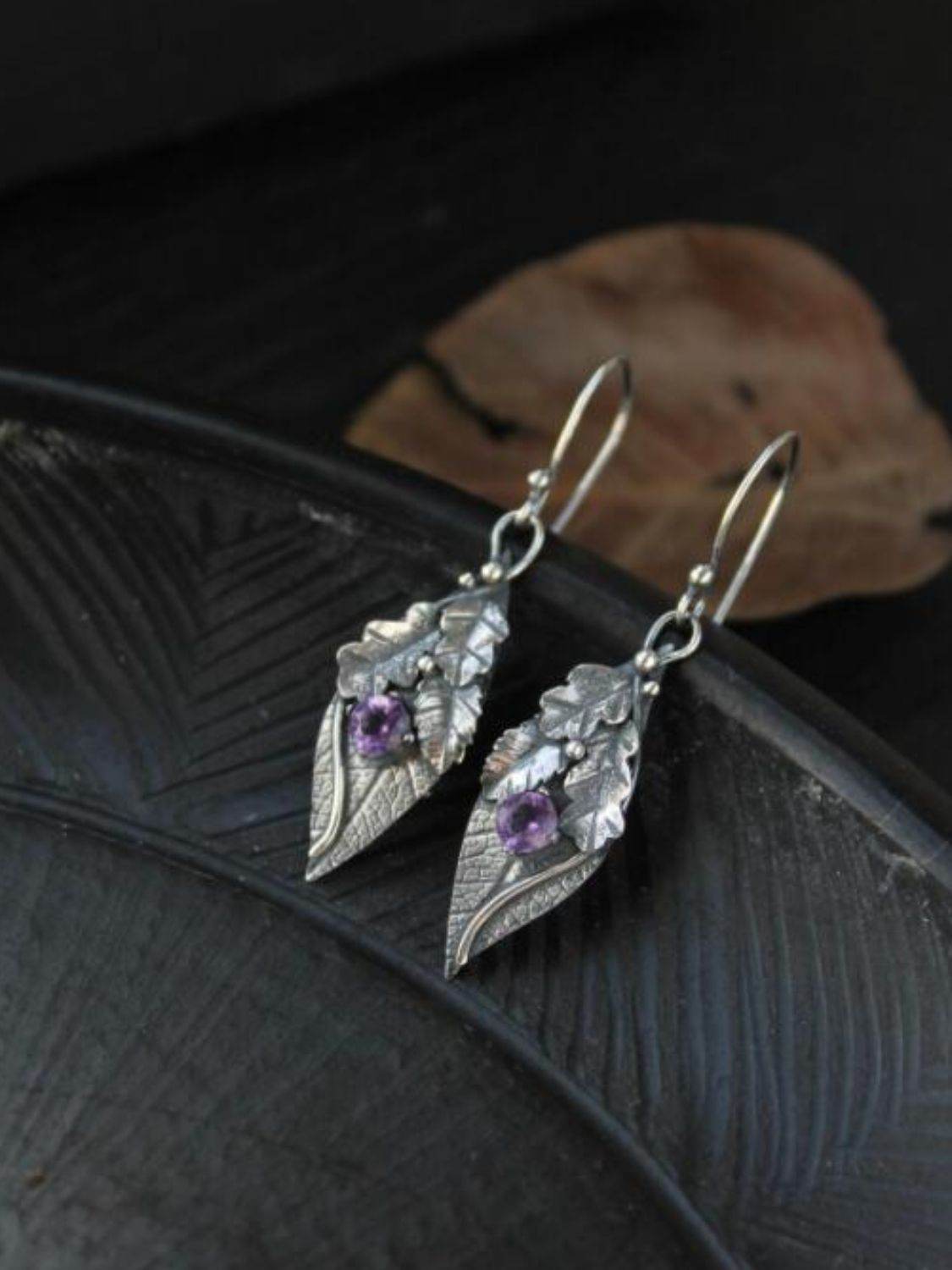 Alloy Rhinestone Leaf Shape Earrings - Delanoir