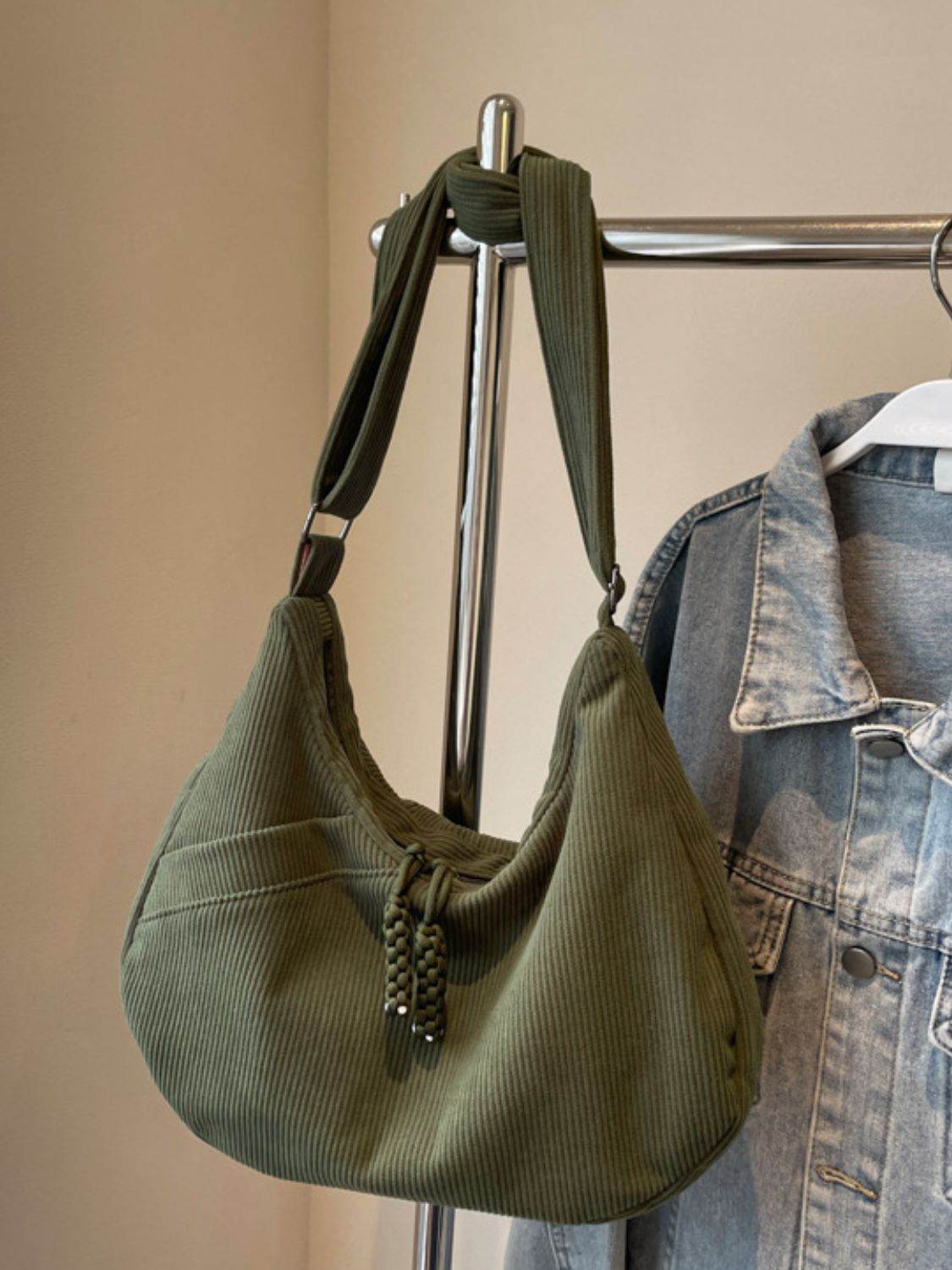 Ribbed Adjustable Strap Shoulder Bag - Delanoir