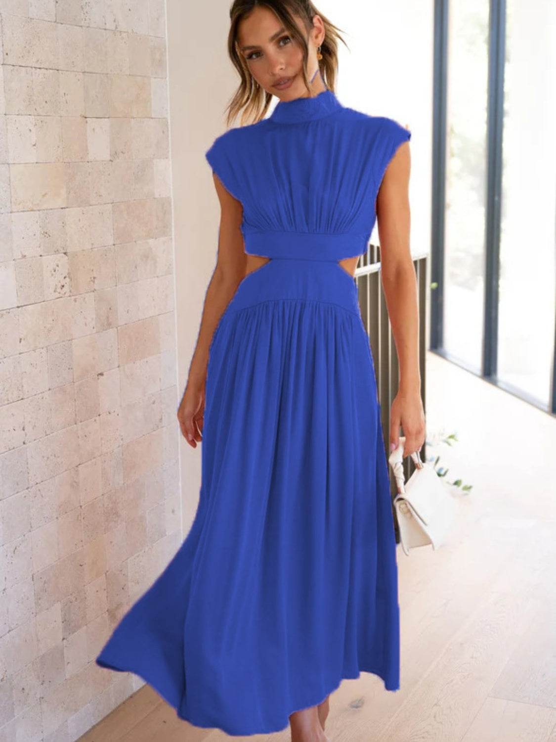 Cutout Mock Neck Sleeveless Ruched Dress - Delanoir