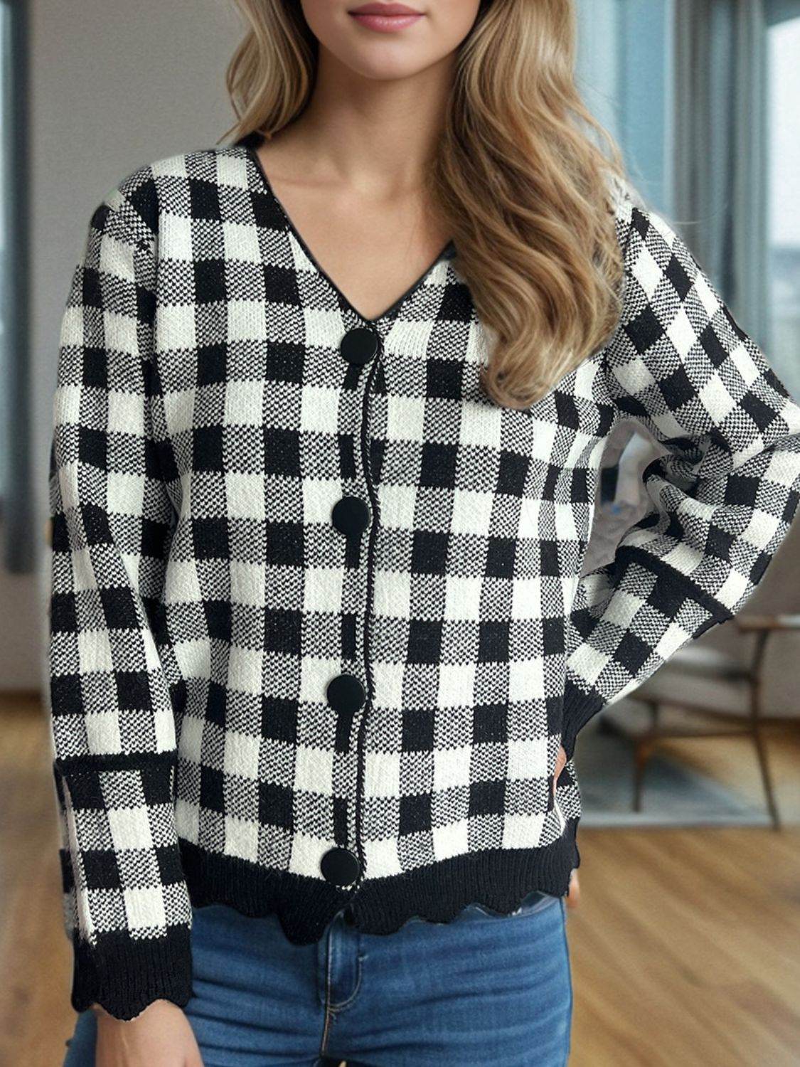 Plaid V-Neck Button Up Cardigan - Delanoir