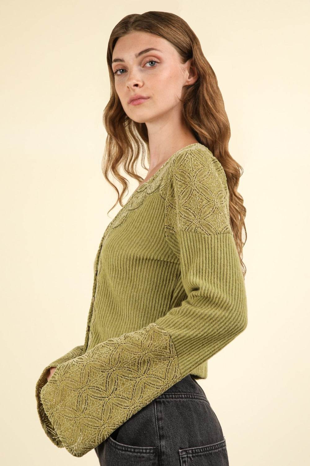 VERY J V-Neck Lace Detail Button Down Crop Ribbed Knit Top - Delanoir
