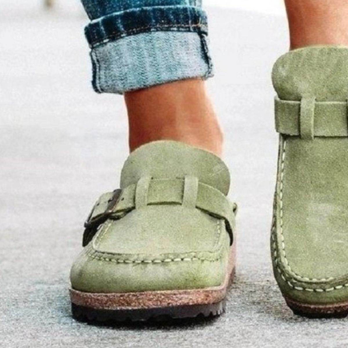 Round Toe Low Heel Buckle Loafers - Delanoir