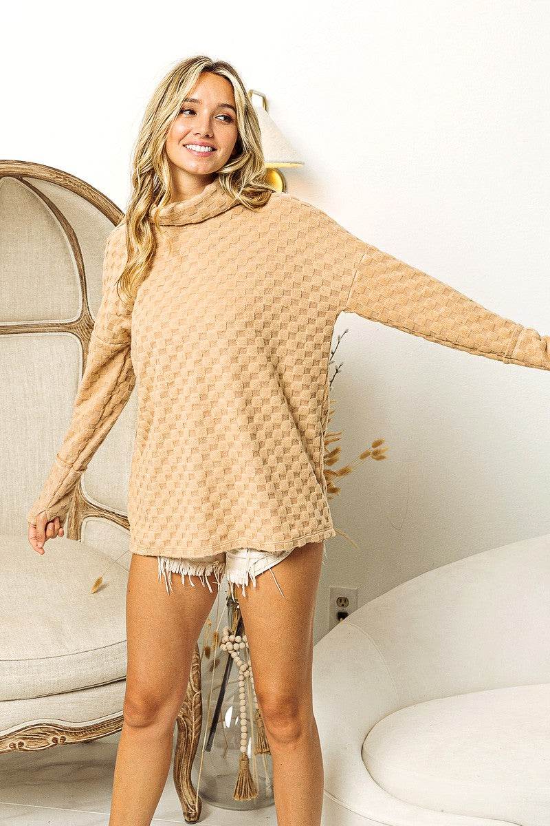 BiBi Checkered Round Neck Thumbhole Long Sleeve Top - Delanoir