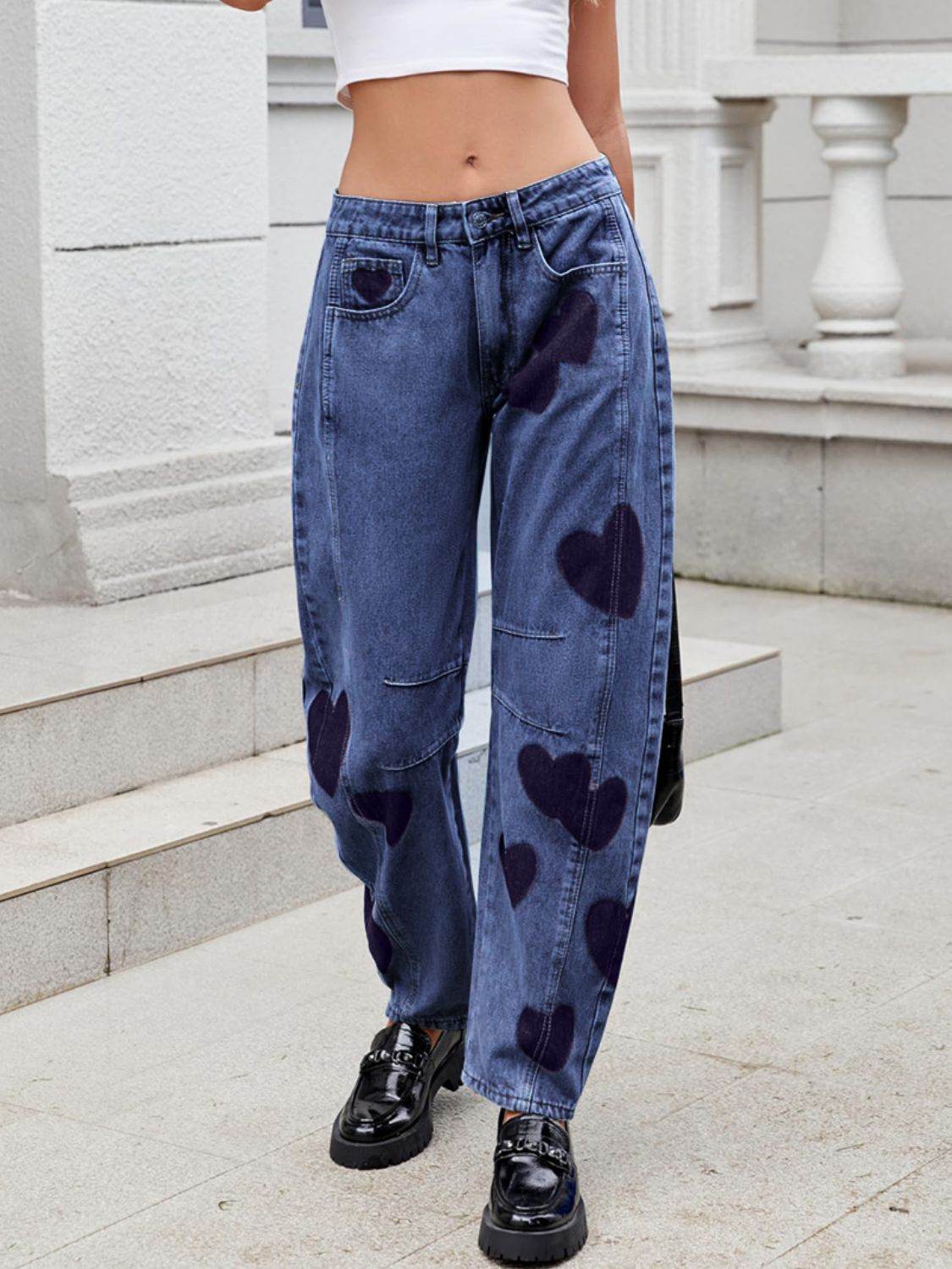 Heart Mid Rise Jeans with Pockets - Delanoir