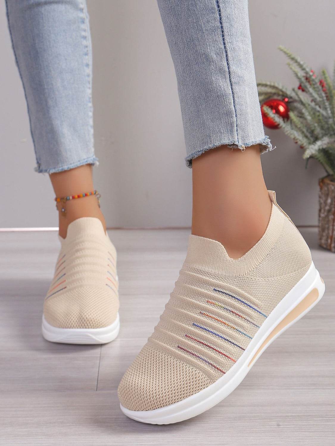 Breathable Mesh Wedge Sneakers - Delanoir