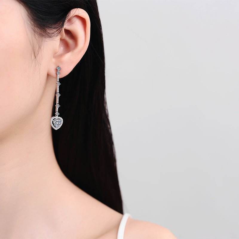2 Carat Moissanite Zircon 925 Sterling Silver Heart Earrings - Delanoir