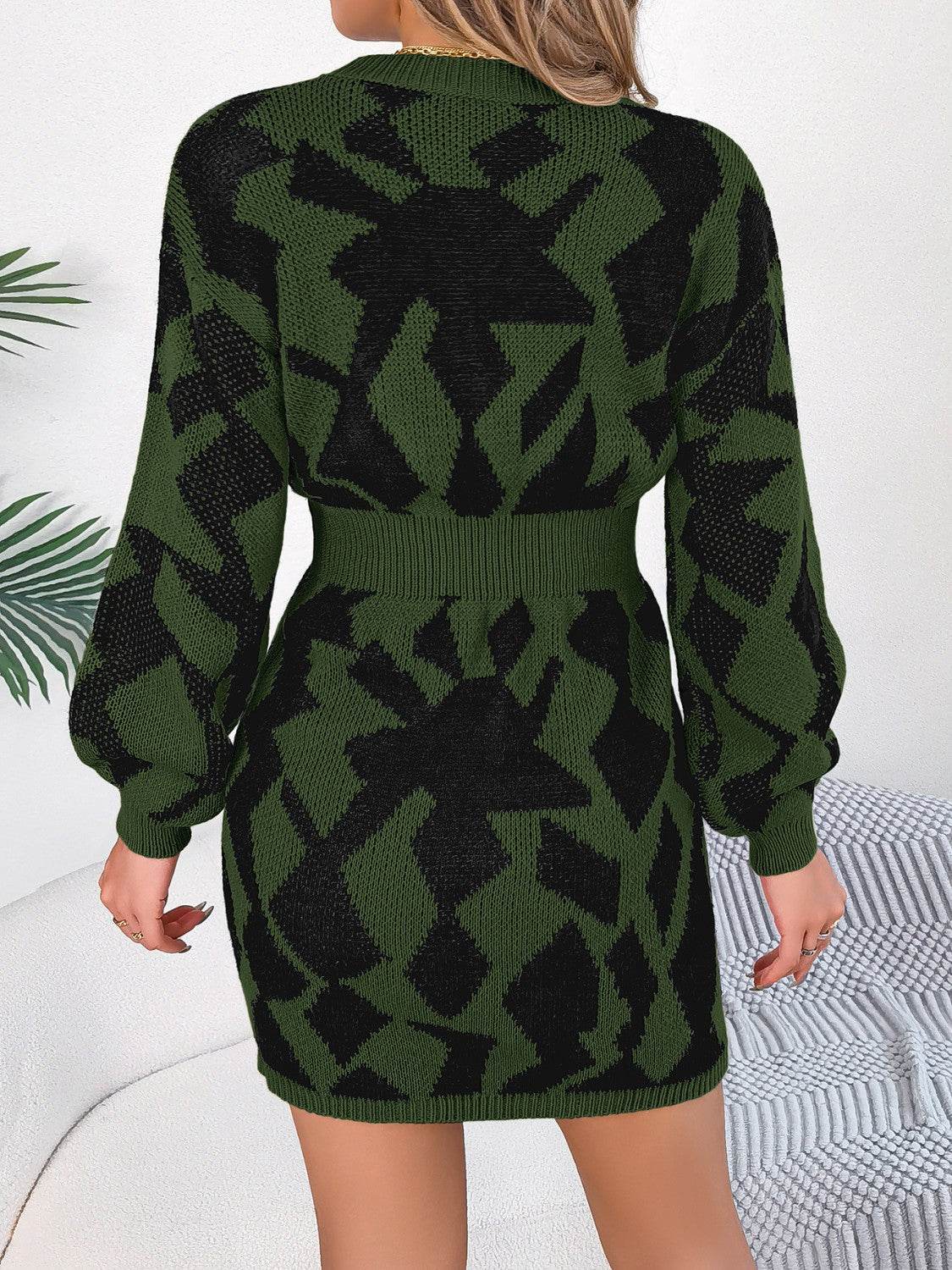 Contrast Round Neck Cutout Long Sleeve Mini Sweater Dress - Delanoir
