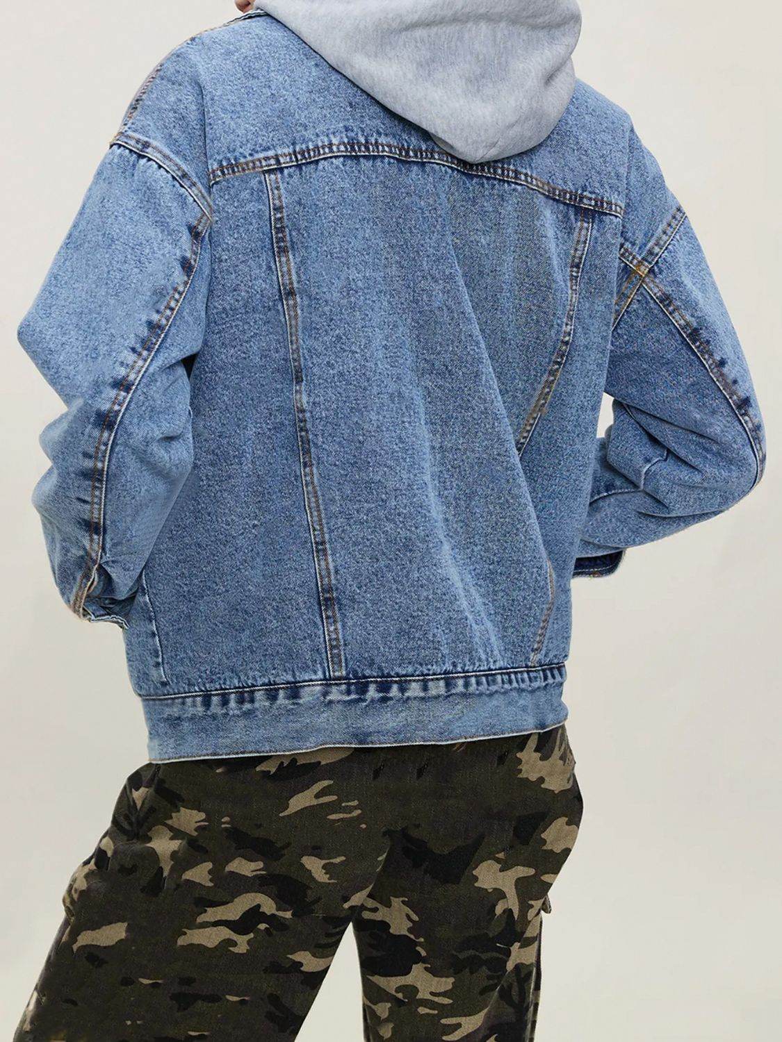 Button Up Collared Neck Long Sleeve Denim Jacket - Delanoir