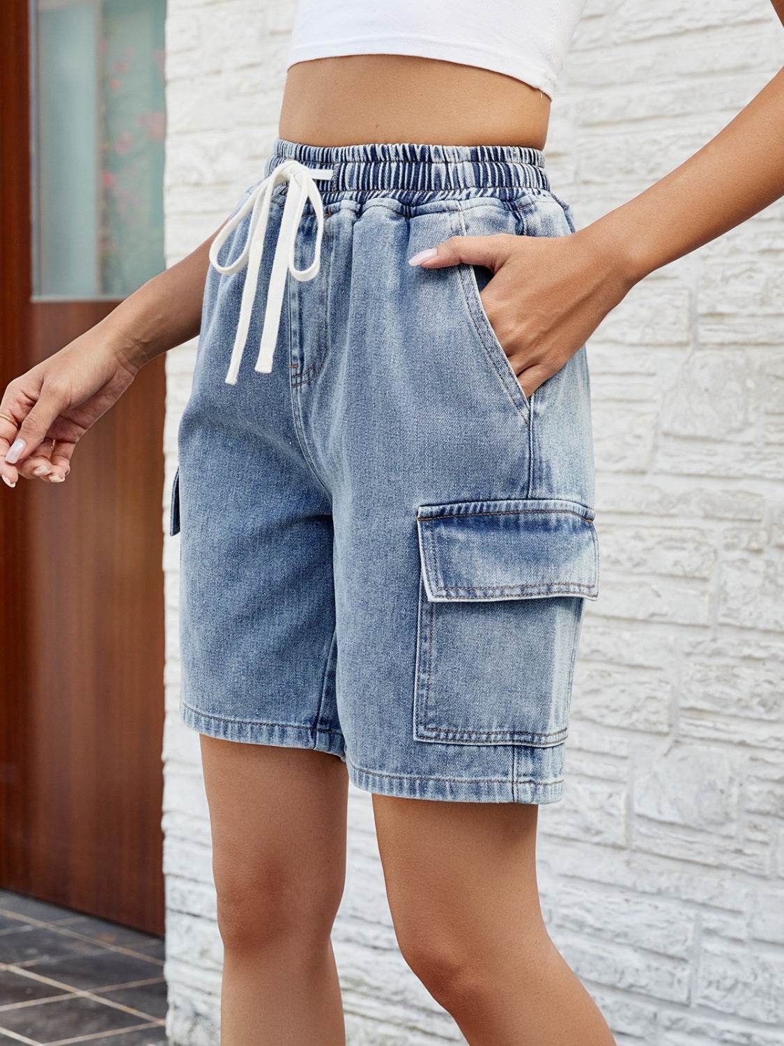 Drawstring Denim Shorts with Pockets - Delanoir
