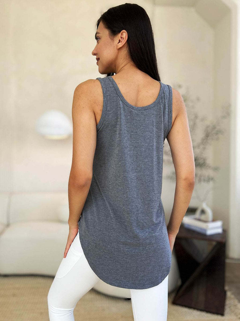Basic Bae Full Size Round Neck Curved Hem Tank - Delanoir
