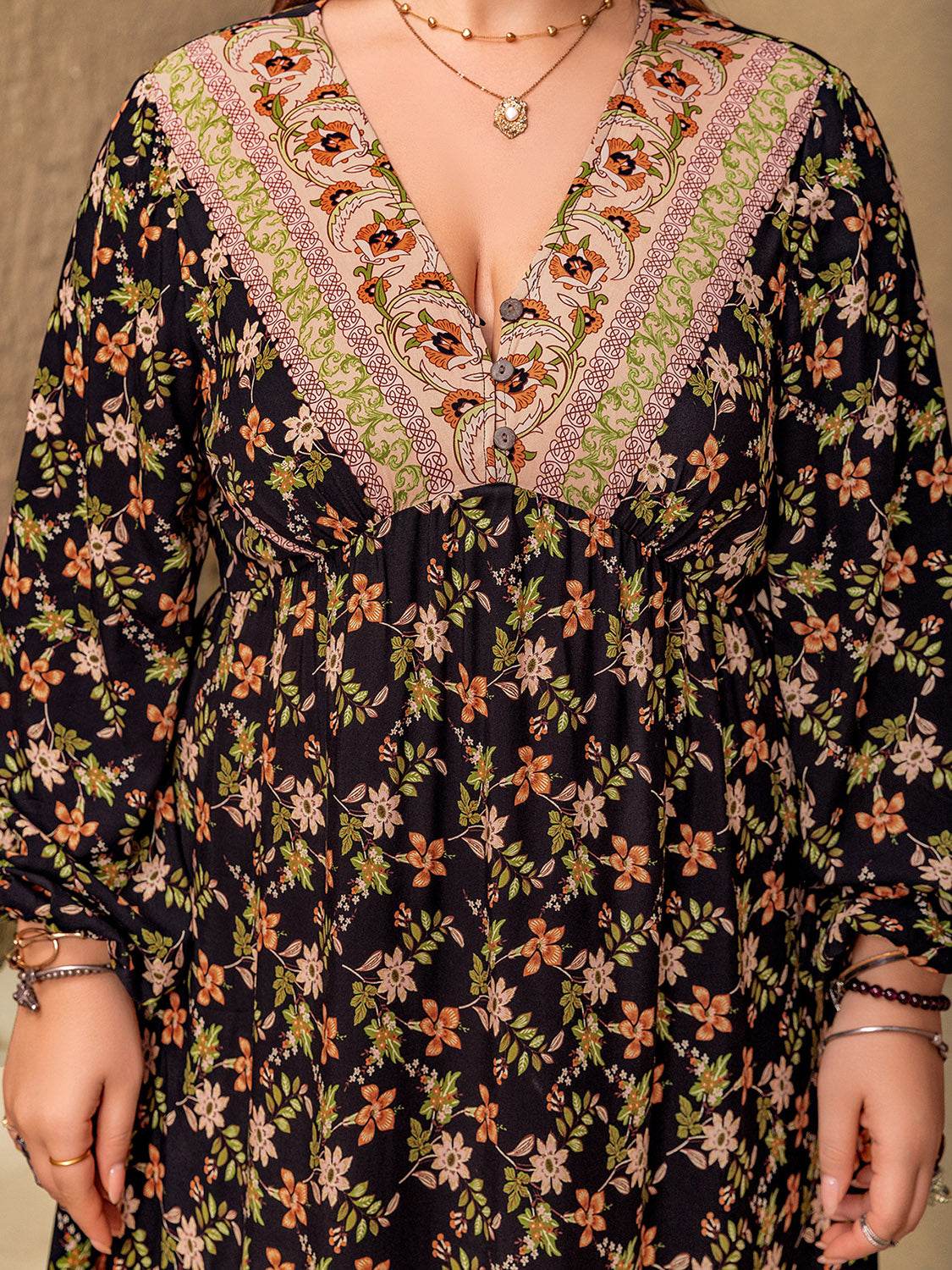 Plus Size Floral V-Neck Balloon Sleeve Dress - Delanoir