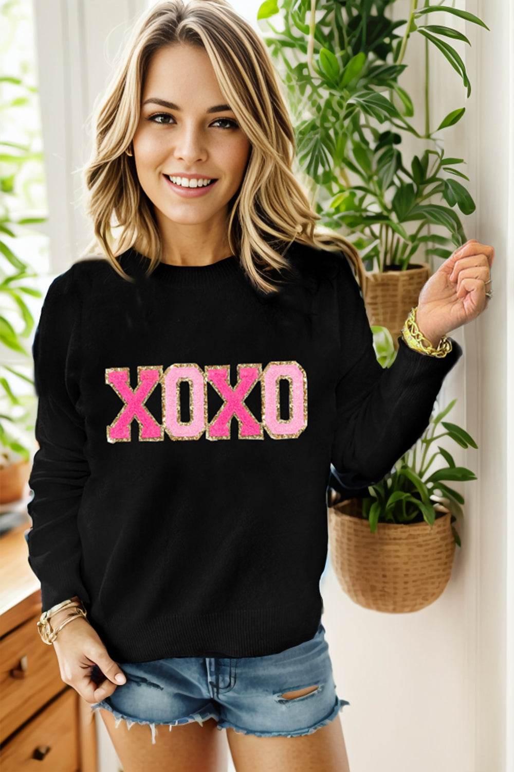 Round Neck Long Sleeve Sweater - Delanoir