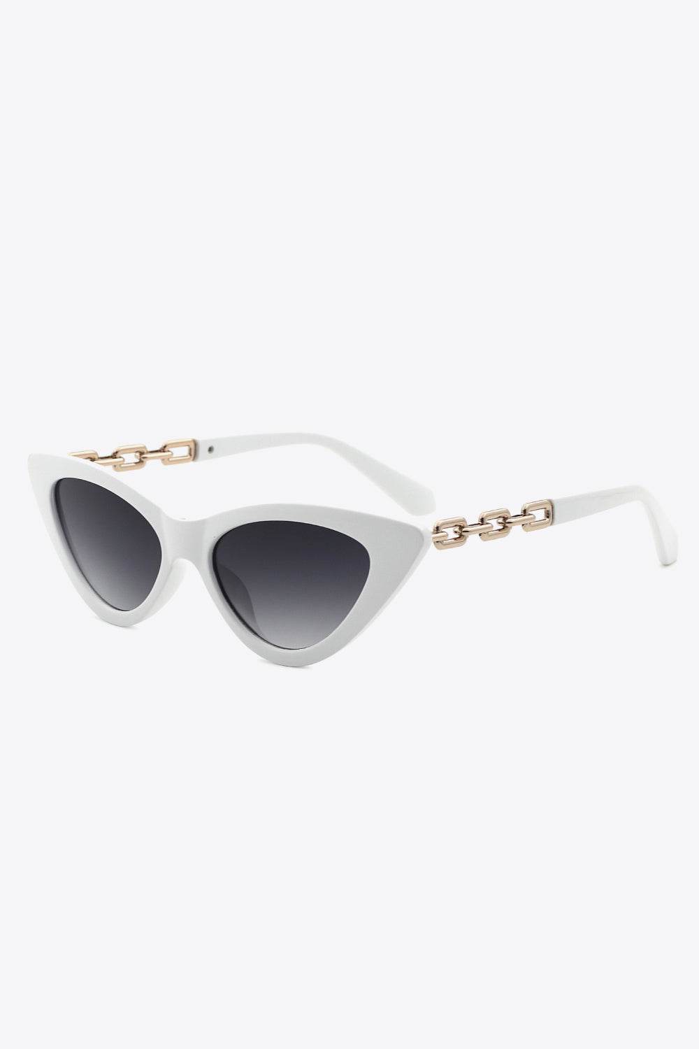Chain Detail Cat-Eye Sunglasses - Delanoir