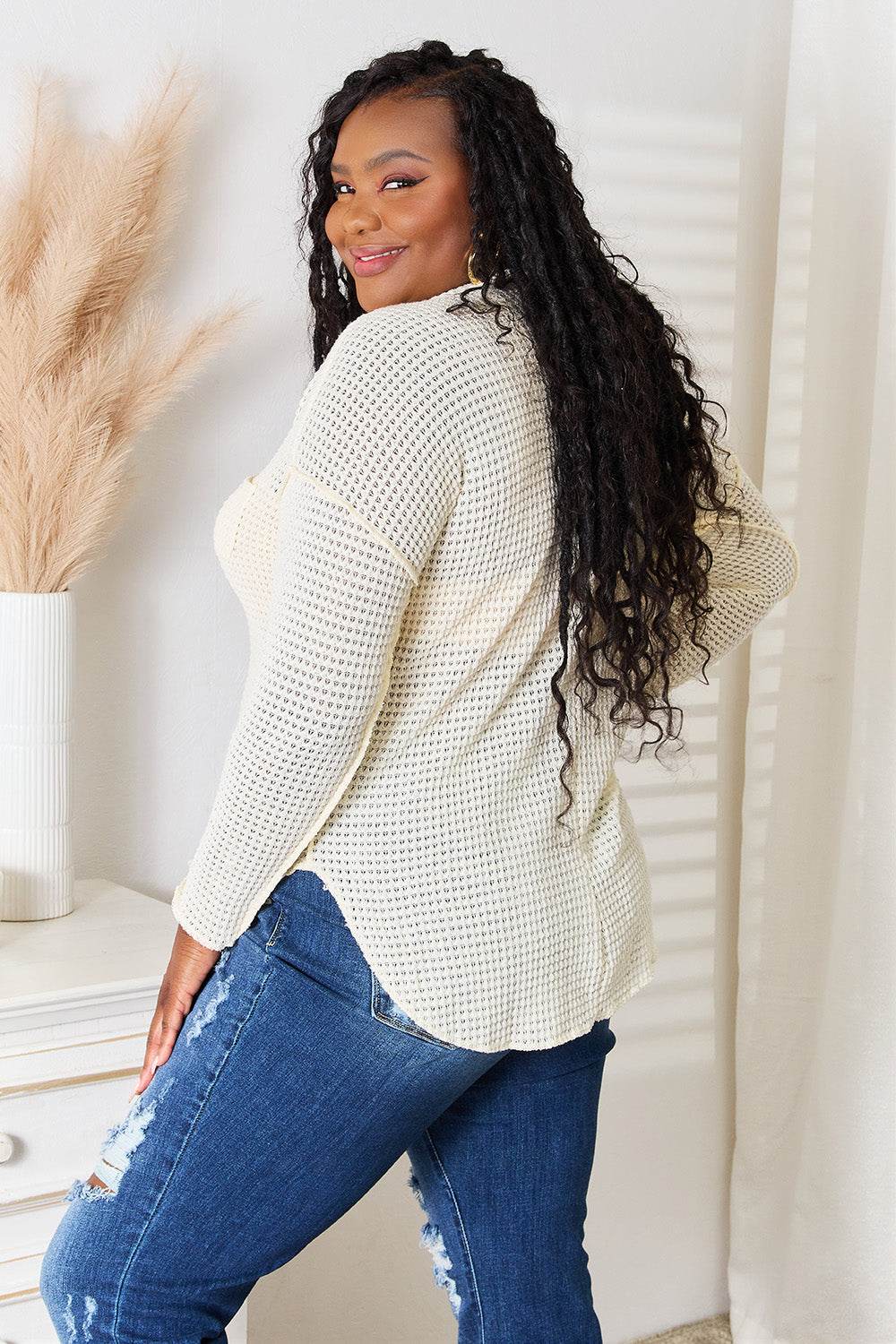 Culture Code Full Size Scoop Neck Patch Pocket Top - Delanoir