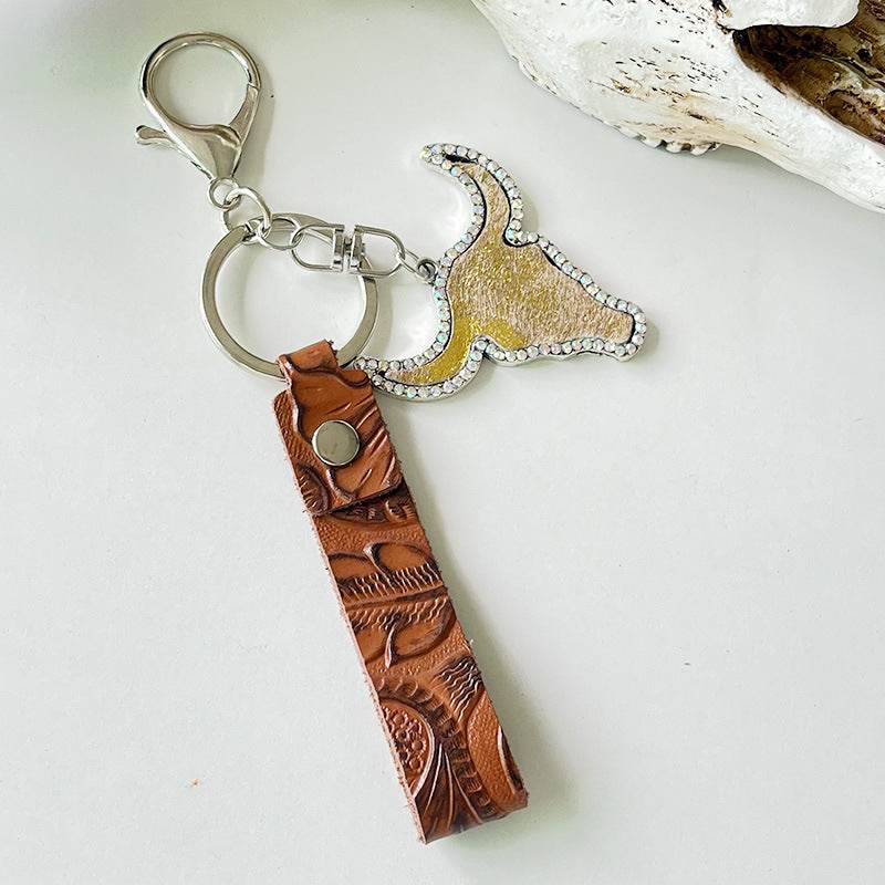 Rhinestone Bull Keychain - Delanoir