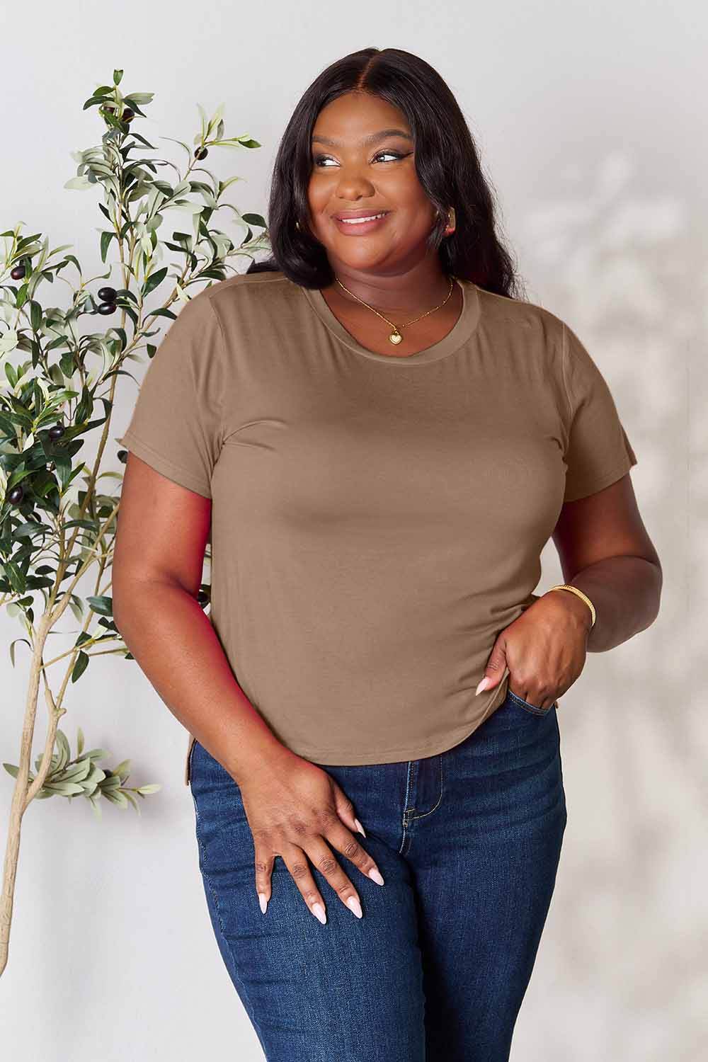 Basic Bae Full Size Round Neck Short Sleeve T-Shirt - Delanoir