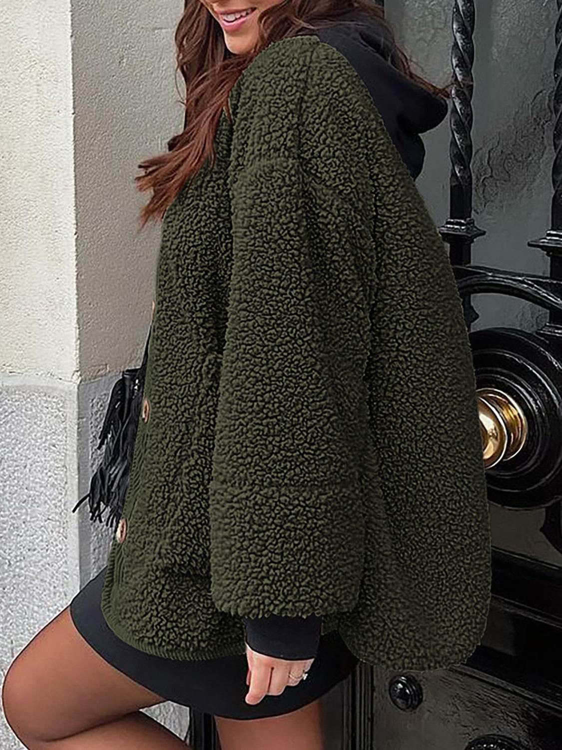 Contrast Button Up Sherpa Jacket with Pockets - Delanoir