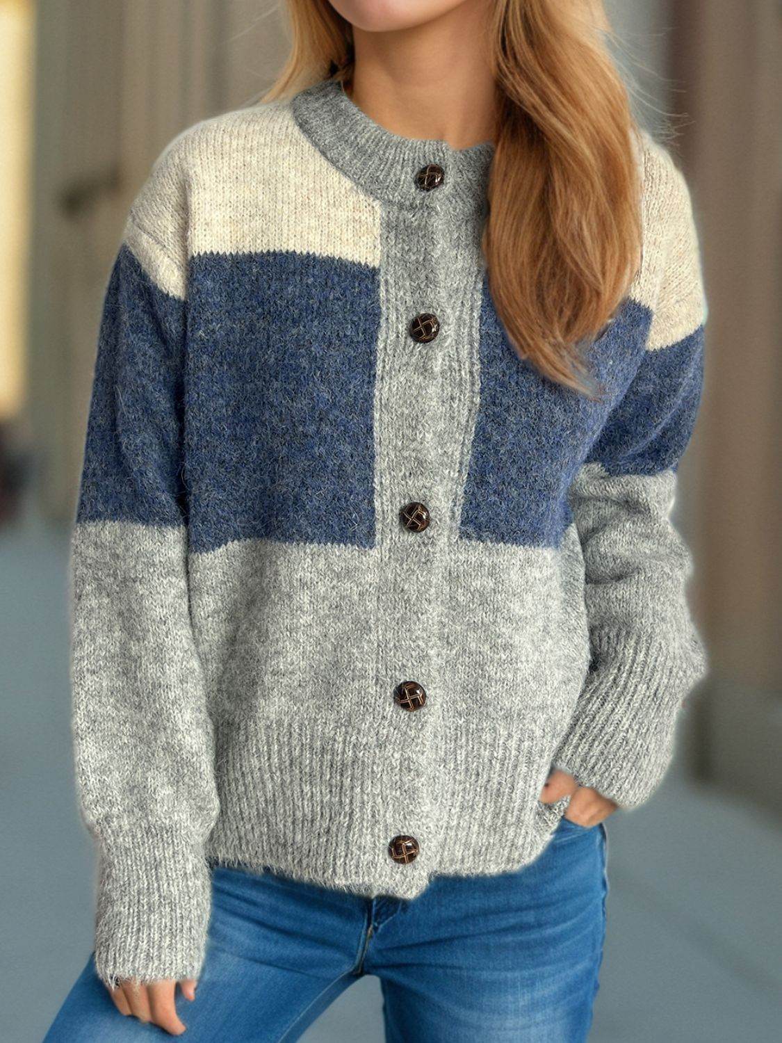 Color Block Round Neck Button Up Cardigan - Delanoir