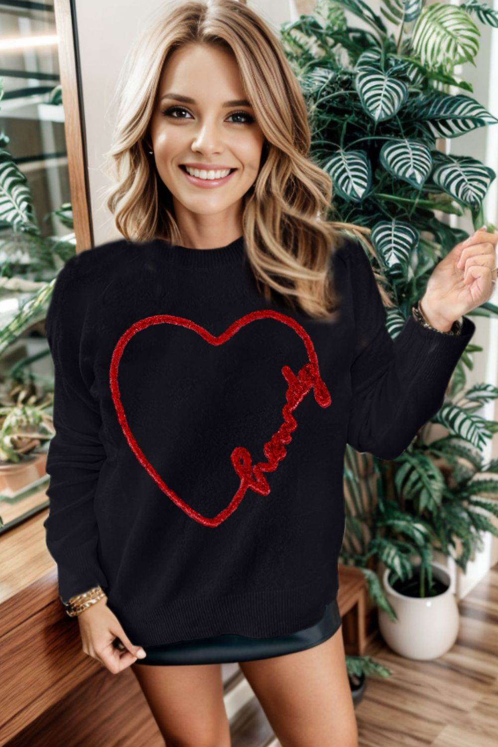 Round Neck Long Sleeve Sweater - Delanoir