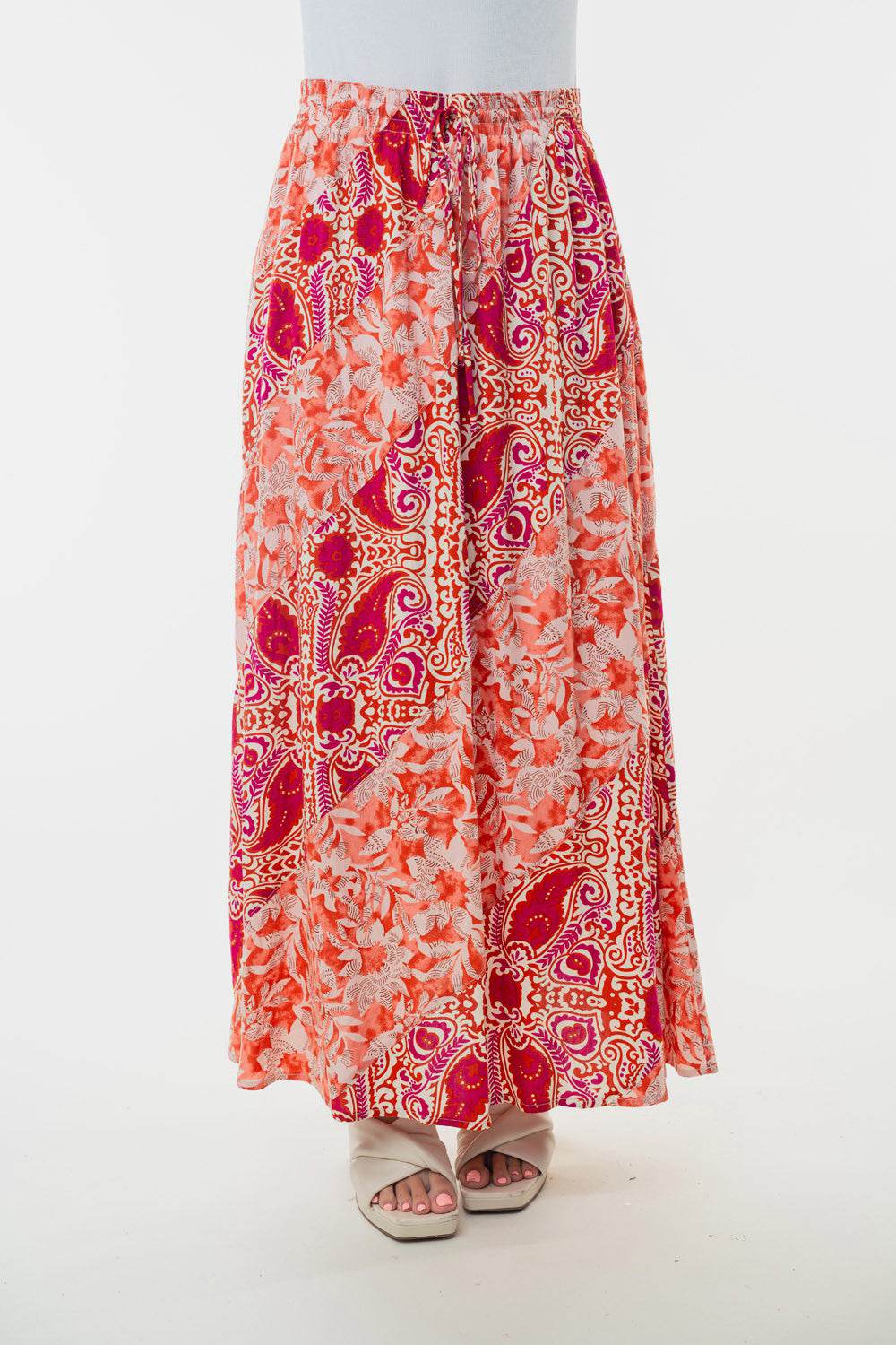 White Birch Full Size High Waisted Floral Woven Skirt - Delanoir