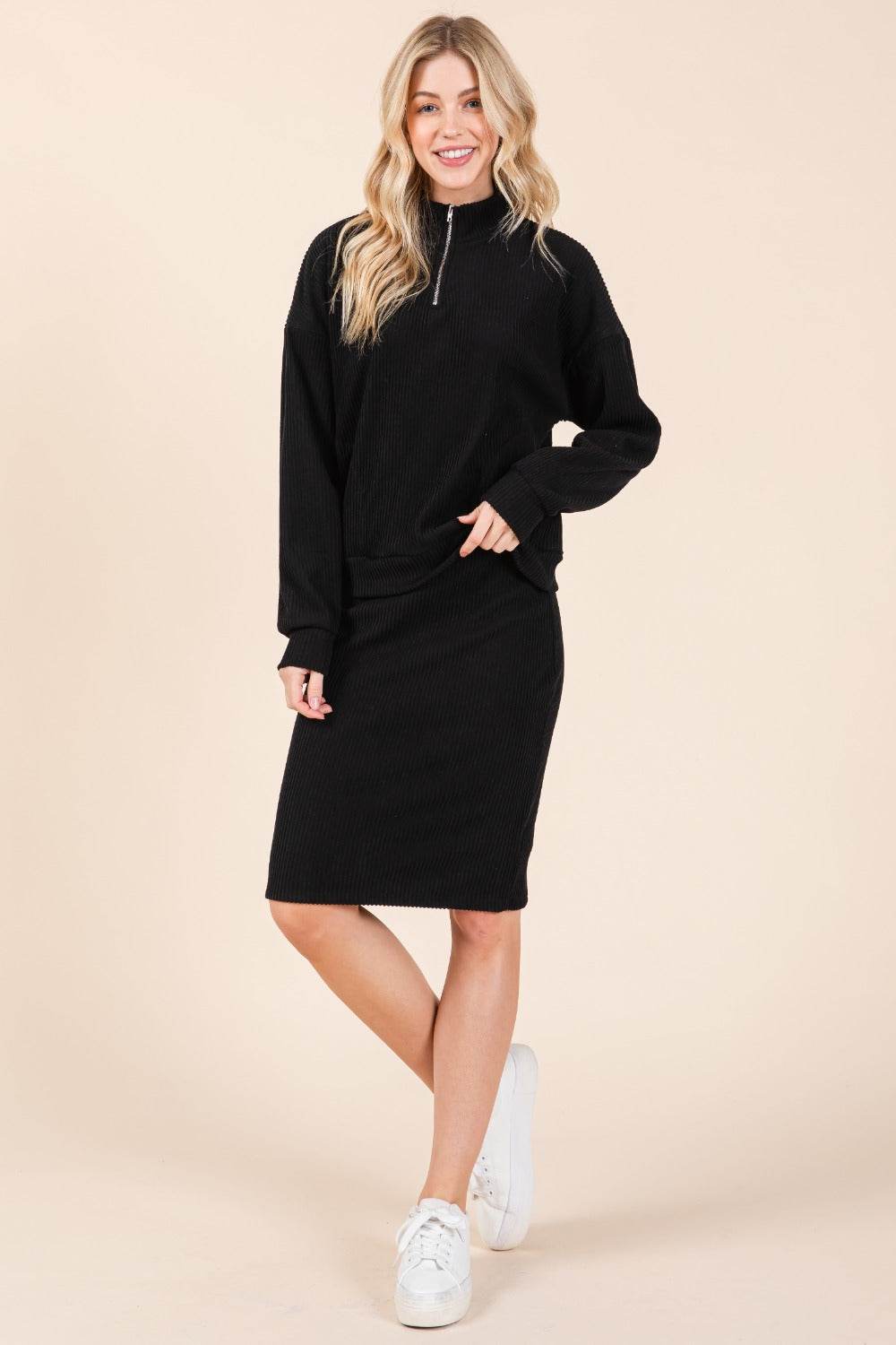 BOMBOM Quarter Zip Long Sleeve Sweatshirt with Pockets - Delanoir