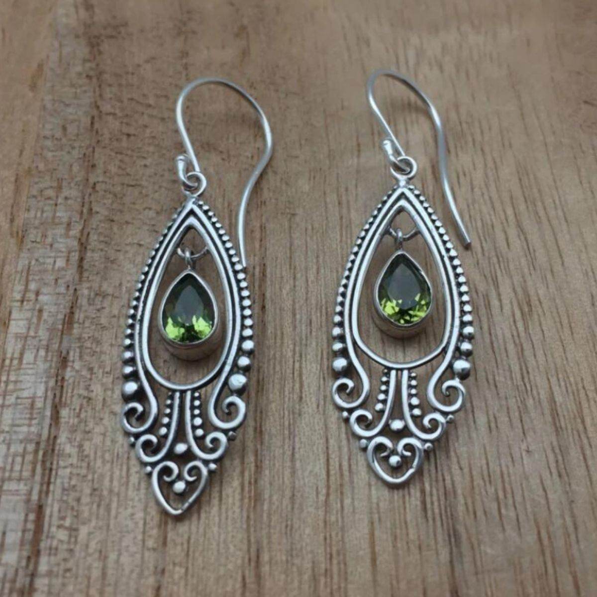 Alloy Rhinestone Cutout Earrings - Delanoir