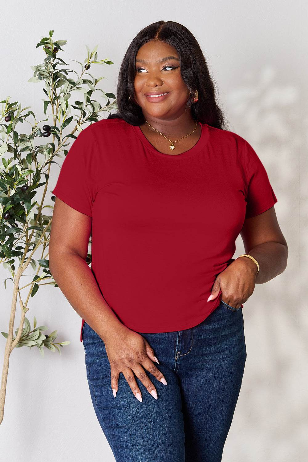 Basic Bae Full Size Round Neck Short Sleeve T-Shirt - Delanoir
