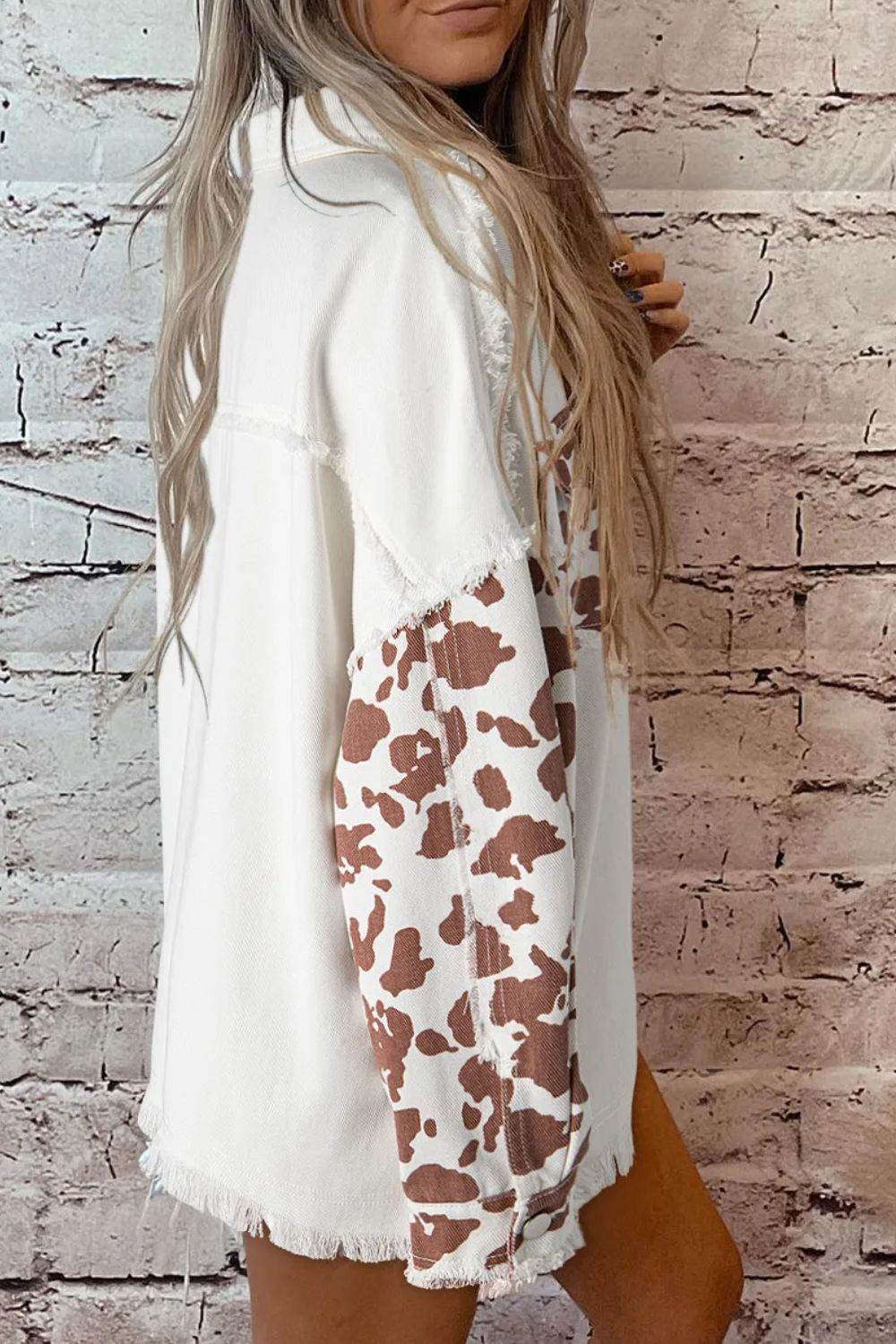Raw Hem Animal Print Long Sleeve Denim Jacket - Delanoir
