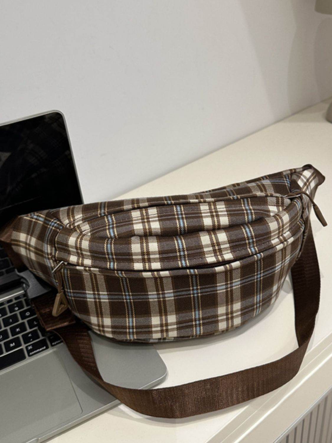 Plaid Adjustable Strap Crossbody Bag - Delanoir