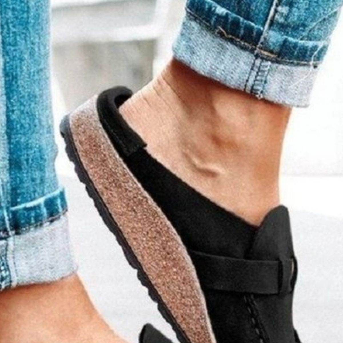 Round Toe Low Heel Buckle Loafers - Delanoir