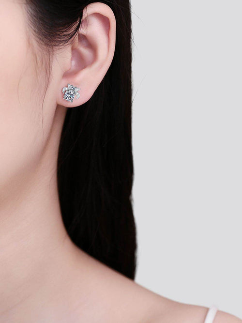 1 Carat Moissanite 925 Sterling Silver Stud Earrings - Delanoir