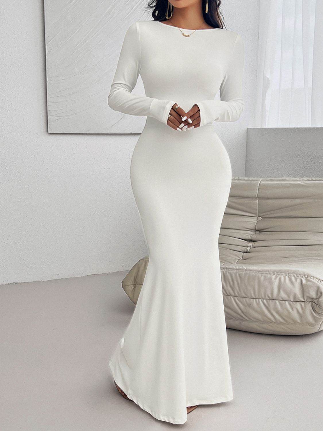 Devine Backless Round Neck Long Sleeve Maxi Dress - Delanoir