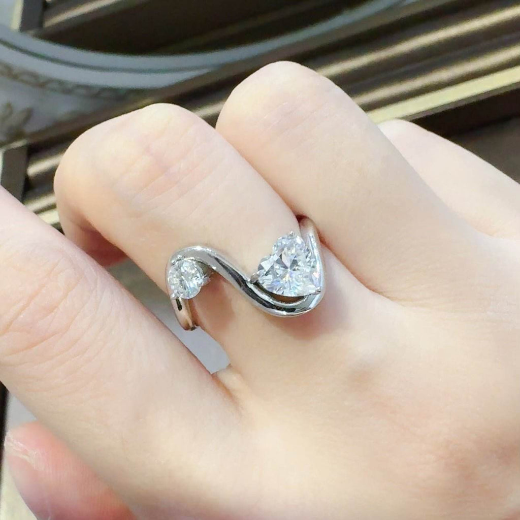 1.3 Carat Moissanite 925 Sterling Silver Irregular Shape Ring - Delanoir