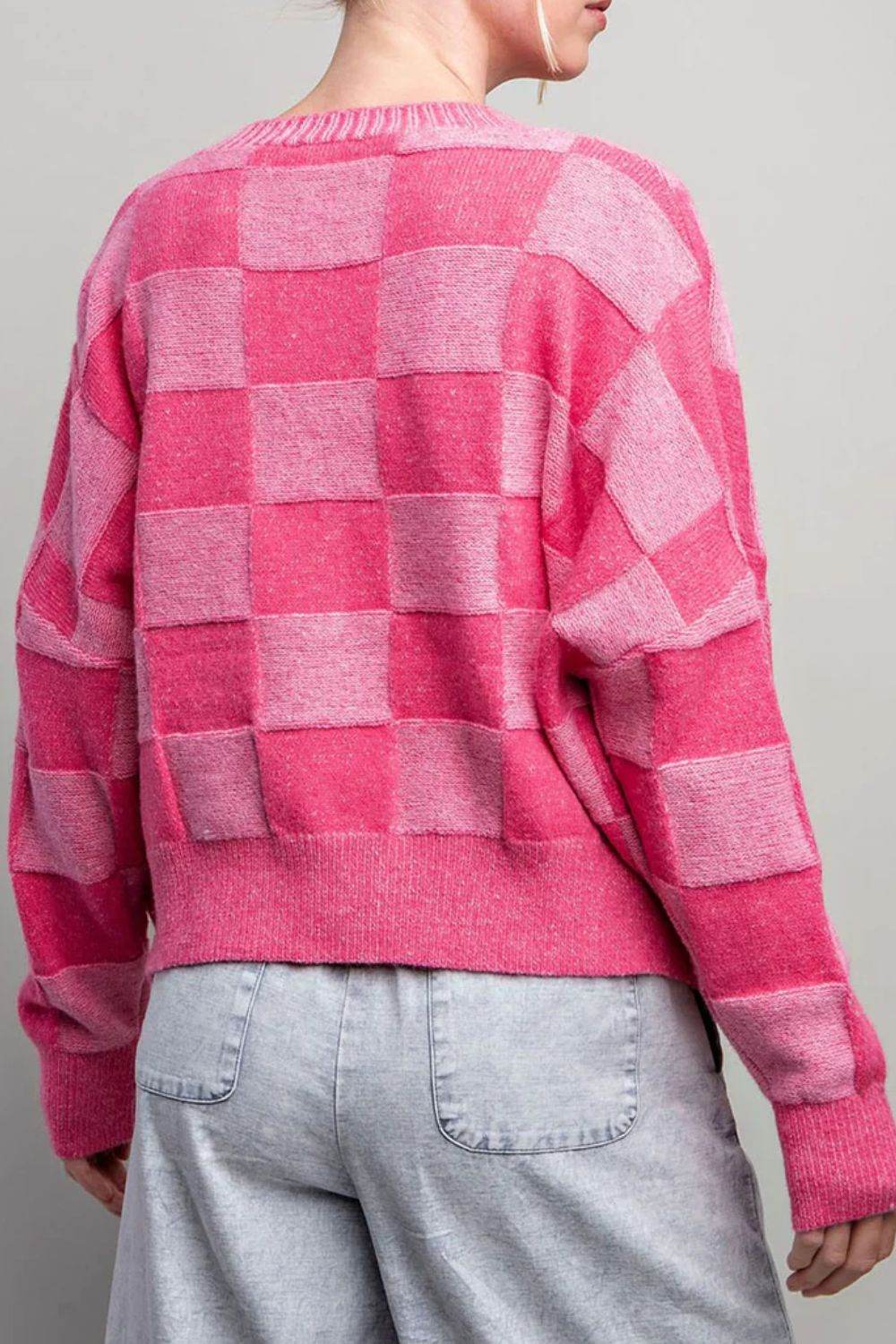 Checkered V-Neck Long Sleeve Cardigan - Delanoir