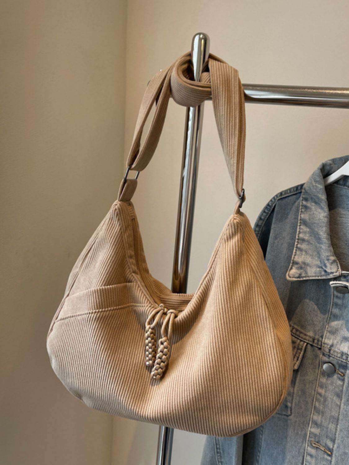 Ribbed Adjustable Strap Shoulder Bag - Delanoir