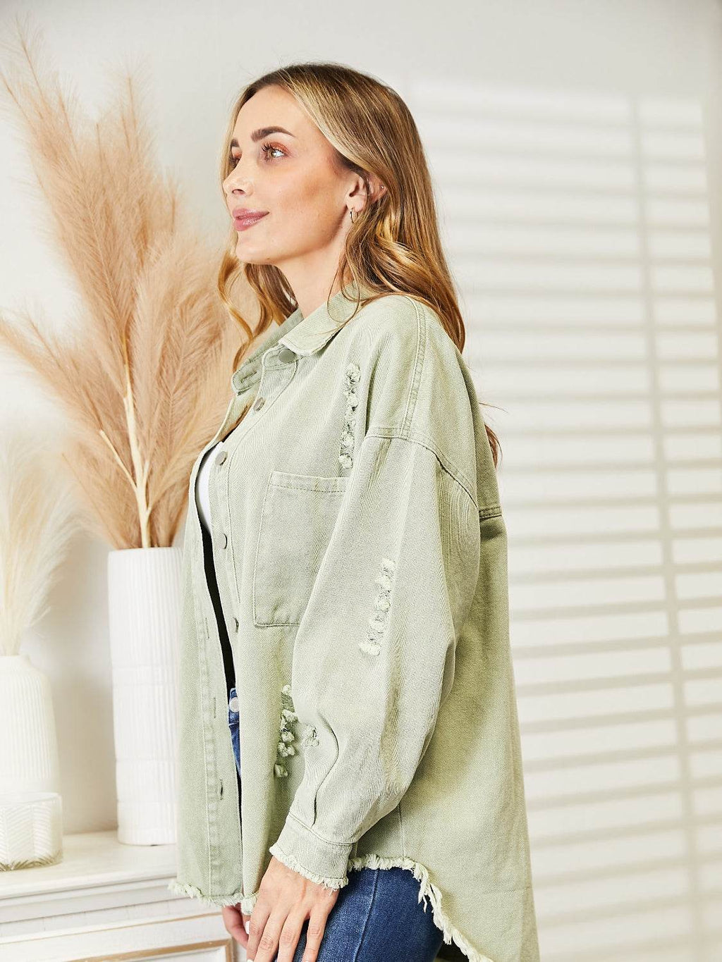 Distressed Raw Hem Denim Jacket - Delanoir