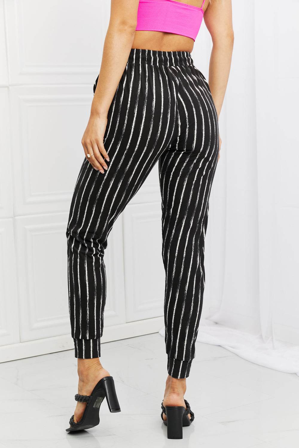 Leggings Depot Stay In Full Size Joggers - Delanoir