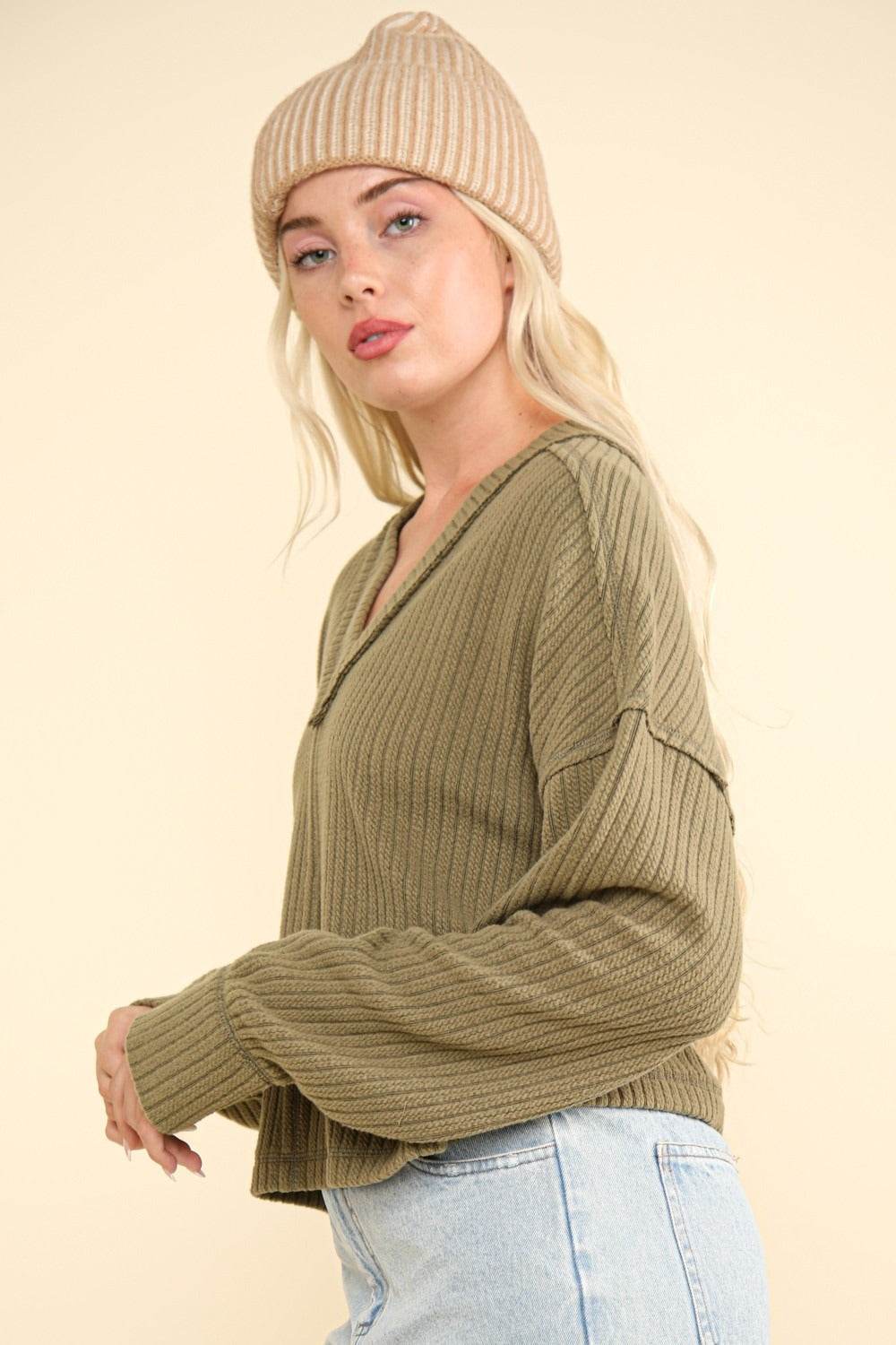 VERY J Exposed Seam V-Neck Ribbed Knit Top - Delanoir