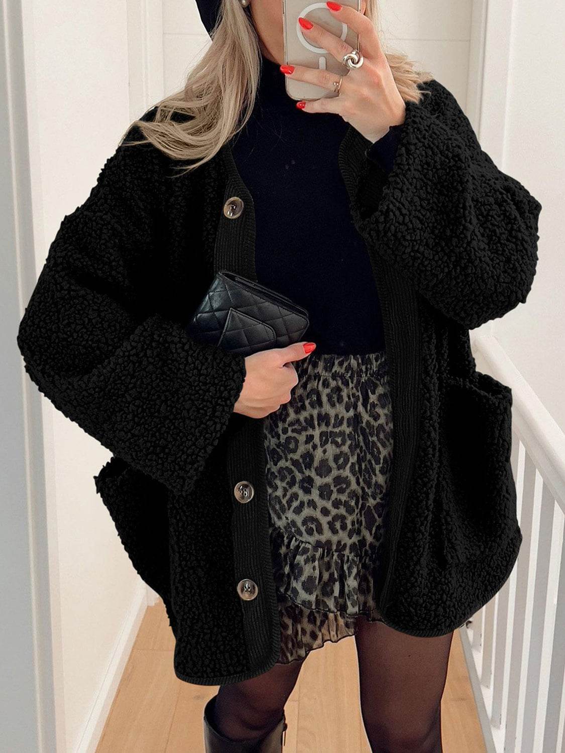 Contrast Button Up Sherpa Jacket with Pockets - Delanoir