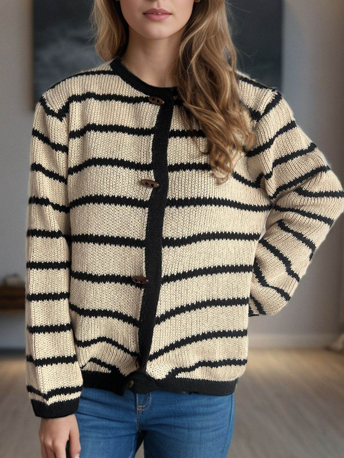 Striped Round Neck Long Sleeve Cardigan - Delanoir