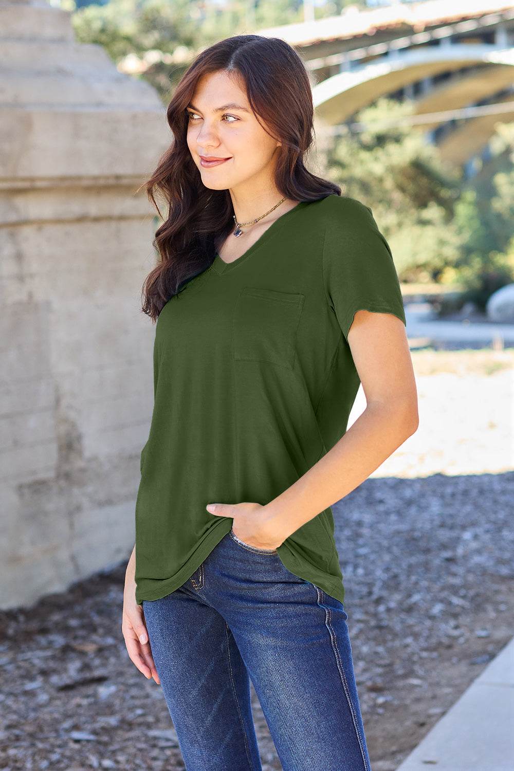 Basic Bae Full Size V-Neck Short Sleeve T-Shirt - Delanoir