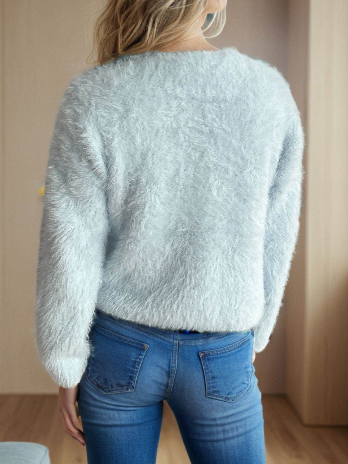 Heart Button Round Neck Cardigan - Delanoir